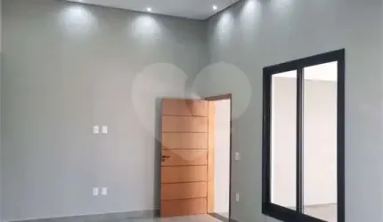 Casa com 3 quartos à venda em Jardim Bom Sucesso - SP