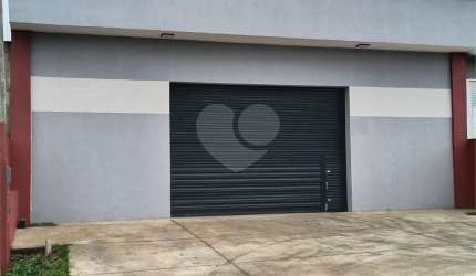 Salão Comercial à venda ou para locação em Jardim Guarujá - SP