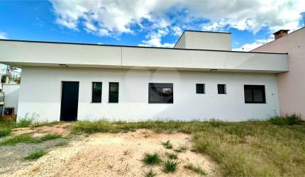Casa com 2 quartos para locação em Jardim Esplanada Ii - SP