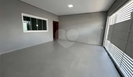 Casa com 3 quartos à venda em Parque São Lourenço - SP