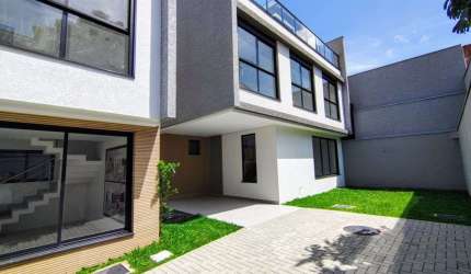 Sobrado com 3 dormitórios à venda, 160 m² por R$ 990.000,00 - São Lourenço - Curitiba/PR