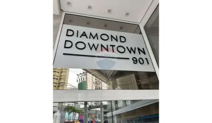 Cond. Downtown-Apartamento com 2 Suítes no Centro.