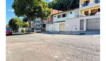 Casa à venda bairro Bosque dos Pinheiros em Juiz de Fora - MG