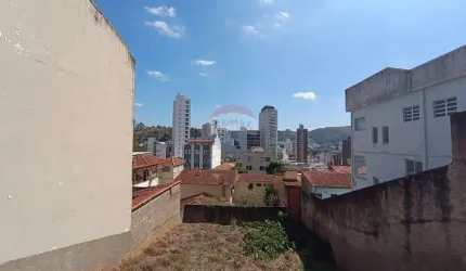 Terreno Diferenciado, com Ótima Topografia e Localização Privilegiada, Perto de Tudo e no melhor valor!