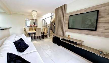 Atraente duplex para venda com 3 quartos, sendo 1 suíte, 180m²