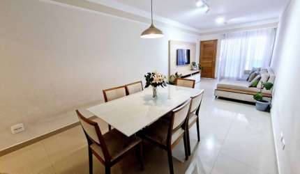 Confortável sobrado para venda com 3 quartos, sendo 3 suítes, 144m²