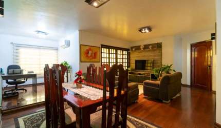 Funcional apartamento tipo para venda com 3 quartos, sendo 1 suíte, 142m²