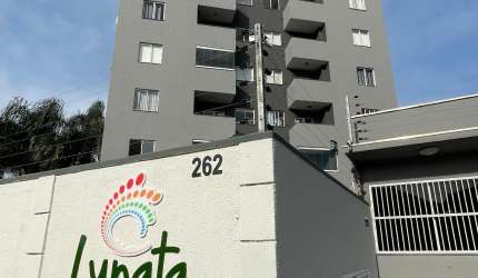 Belo Apartamento pronto para morar ou alugar no Centro de Penha/SC