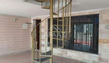 Sobrado à venda, 3 quartos, 5 vagas, Vila Carrão - São Paulo/SP