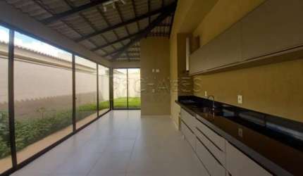 Casa Térrea para Locaçao, Condomínio Alto do Vale em Cravinhos