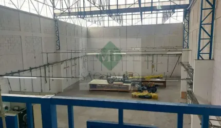 Galpão comercial para locação no Centro de São Caetano do Sul-SP: 7 banheiros, 1.500m² de área!