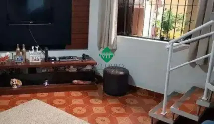 Casa à venda em Santo André-SP, bairro Campestre: 2 quartos, 1 suíte, 1 sala, 2 banheiros, 2 vagas, 113m². Venha conferir!