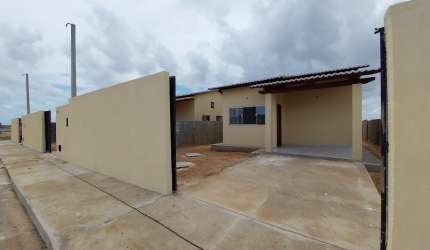 Casa com 02 quartos, sendo 01 suíte na Região de Parnamirim RN