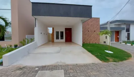 Casa com 03 quartos, sendo 2 suítes, Condomínio em Cajupiranga, Parnamirim RN