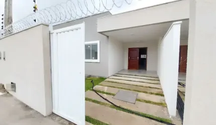 Casa com 02 quartos, sendo 01 suíte em Nova Esperança, Parnamirim RN