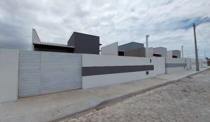 Casa com 02 quartos, sendo 01 suíte na Estrada para Pium RN