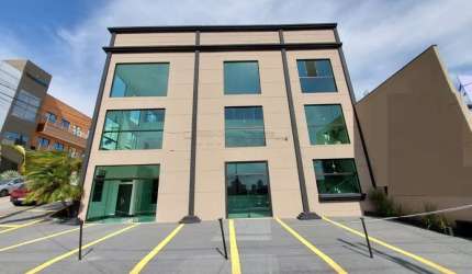 Prédio Comercial para alugar com 618m² no Jardim Faculdade - Sorocaba