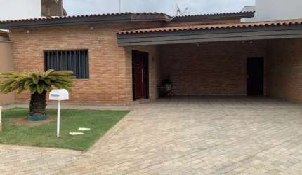 Casa à venda com 03 quartos, 1 suite  230,32m² no Condomínio Ibiti do Paço - Sorocaba/SP