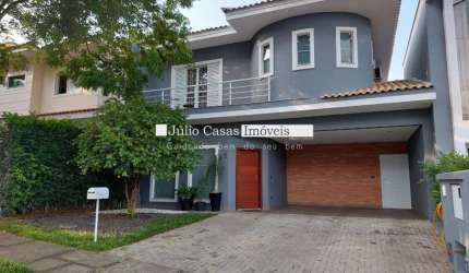 Casa a venda em condomínio com 3 quartos