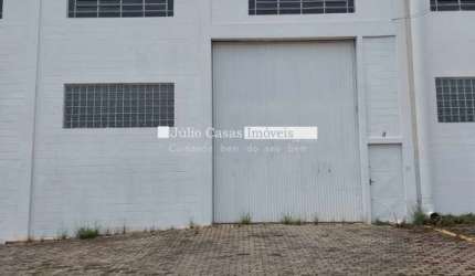 Galpão com 750m² Bairro Cajuru