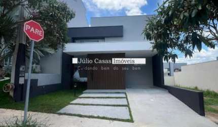 Casa térrea a venda em condomínio