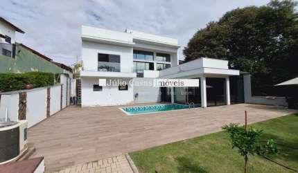 Casa a venda no condomínio Village Ipanema com 3 suítes