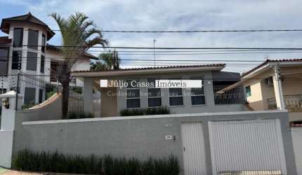 Casa comercial para aluguel com 323m² de área útil