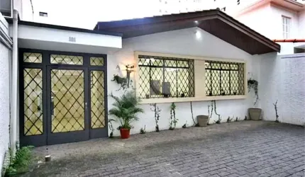 Casa com 1 quartos à venda ou para locação em Perdizes - SP