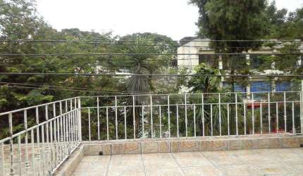 Sobrado com 3 quartos à venda em Conjunto Residencial Santa Terezinha - SP