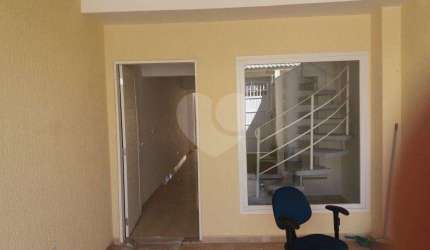 Sobrado com 3 quartos à venda em Vila Romero - SP