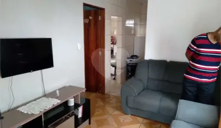 Casa com 4 quartos à venda em Vila Isolina Mazzei - SP