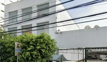 Prédio inteiro à venda ou para locação em Santana - SP