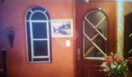 Sobrado com 3 quartos à venda em Vila Carbone - SP