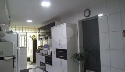 Sobrado com 4 quartos à venda em Santana - SP