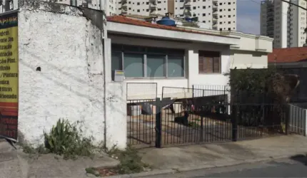 Terreno à venda em Conjunto Residencial Santa Terezinha - SP