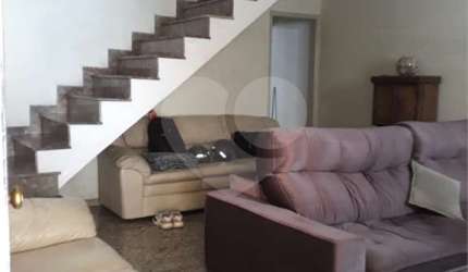 Sobrado com 3 quartos à venda em Jardim Das Laranjeiras - SP