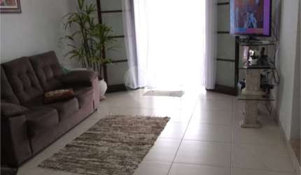 Sobrado com 4 quartos à venda em Jardim Peri - SP