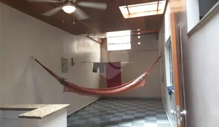 Sobrado com 6 quartos à venda em Parque São Lucas - SP