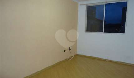 Apartamento com 1 quartos à venda em Vila Rosália - SP