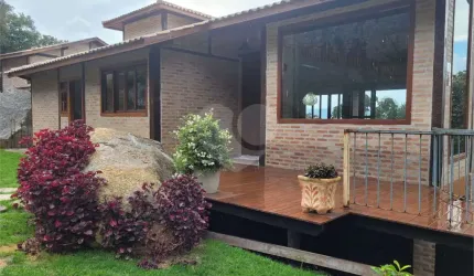 Casa com 2 quartos à venda em Roseira - SP