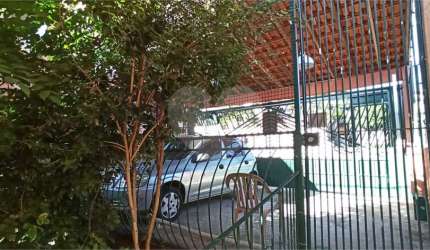 Casa térrea com 3 quartos à venda em Vila Irmãos Arnoni - SP