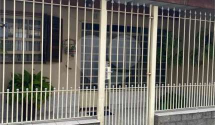 Sobrado com 2 quartos à venda em Jardim Modelo - SP