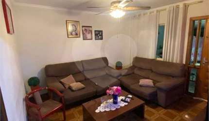 Casa com 4 quartos à venda em Vila Nilo - SP