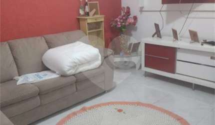 Sobrado com 5 quartos à venda em Parque Peruche - SP