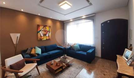 Casa térrea com 3 quartos à venda em Jardim Picolo - SP