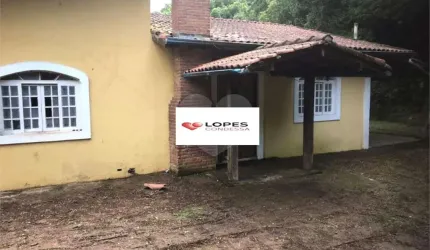 Casa térrea com 3 quartos à venda em Roseira - SP