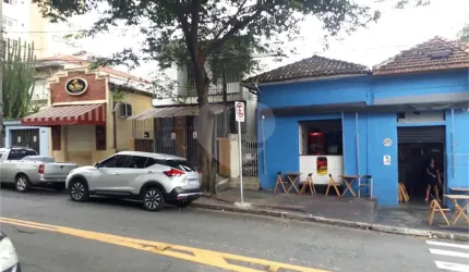 Prédio inteiro à venda em Santa Teresinha - SP