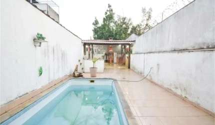 Sobrado com 3 quartos à venda em Vila Galvão - SP