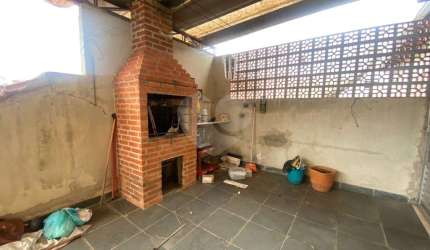Casa com 3 quartos à venda em Vila Romero - SP