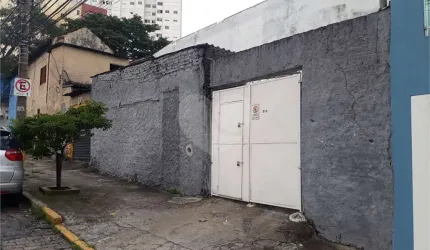 Prédio inteiro à venda em Santa Teresinha - SP